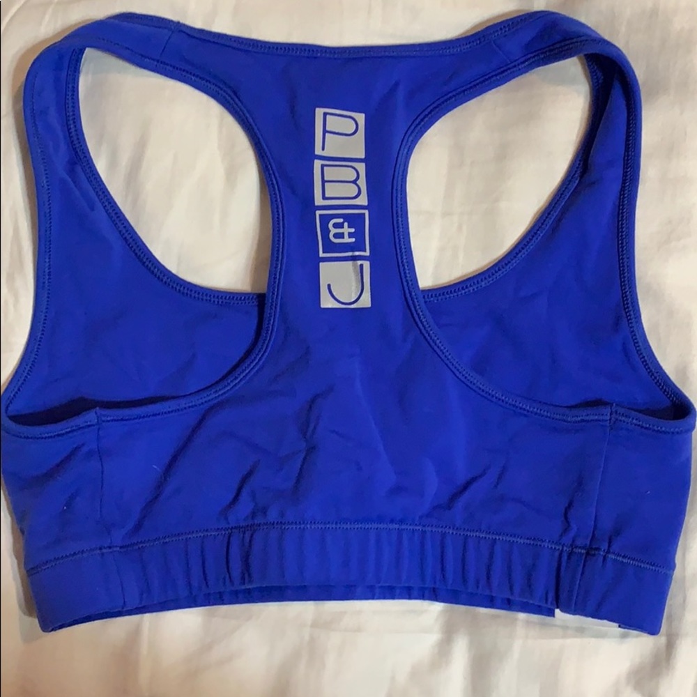 Sports bra - Picture 2 of 2